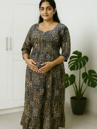 Maternty top/nursing kurthi for pregnant women