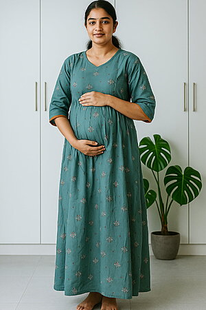 MAMS maternity nighty in soft Alpine fabric with belly ruffles for pregnant women