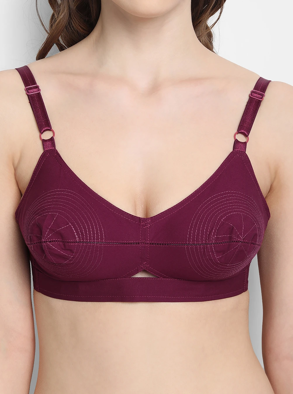 V Star Single layered seamed round stitch bra - Image 17