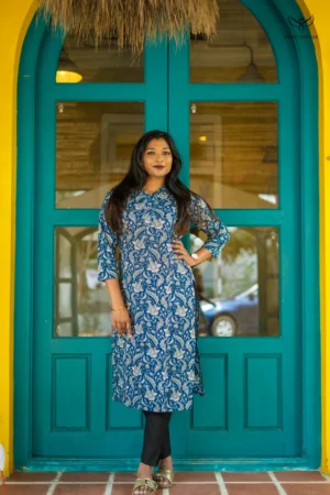 Blue Cotton Kurthi Feeding Top with Nursing Access on Both Sides