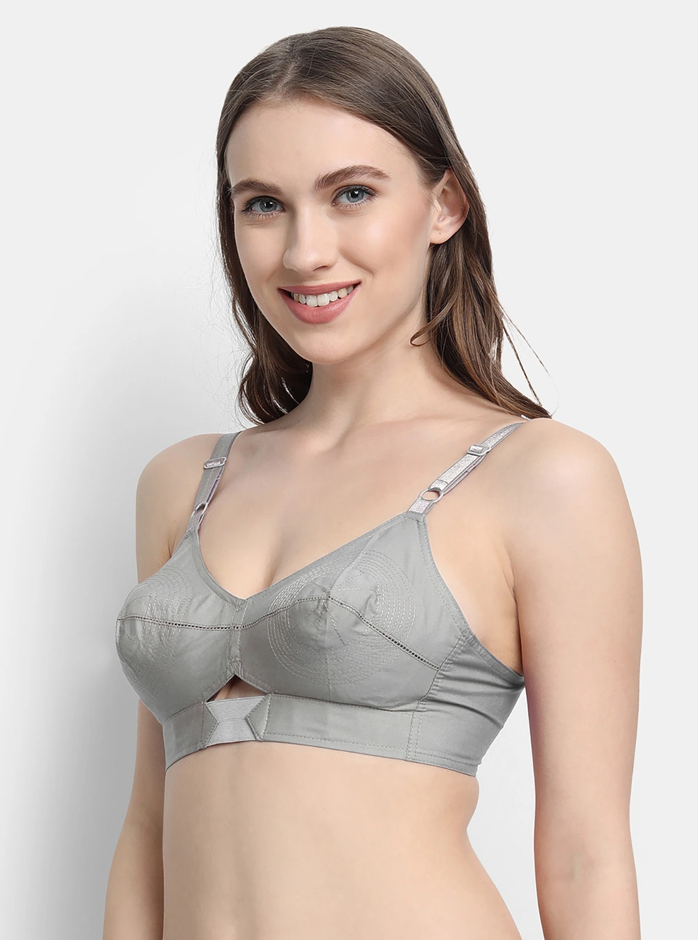 V Star Single layered seamed round stitch bra - Image 23