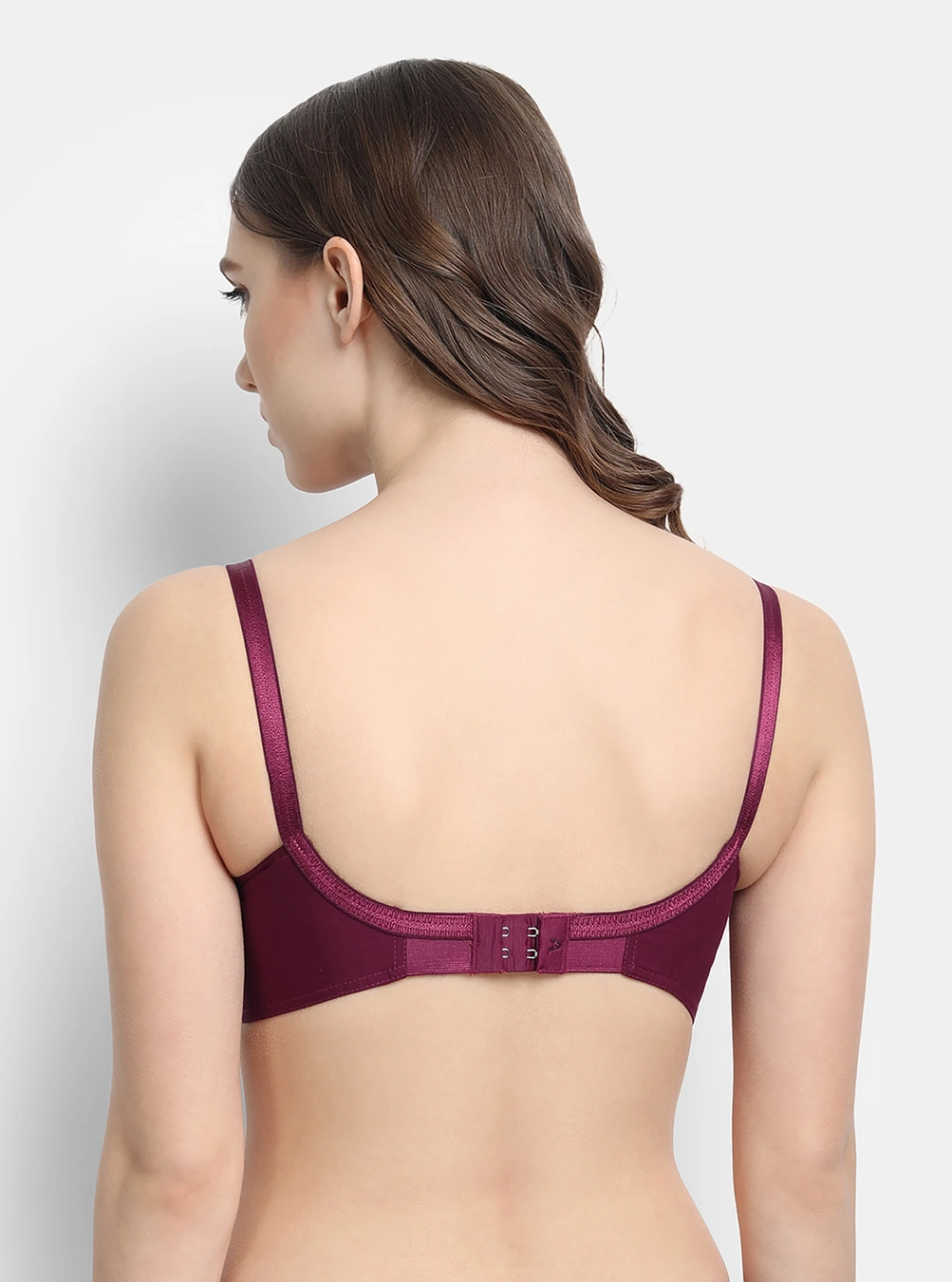 V Star Single layered seamed round stitch bra - Image 18