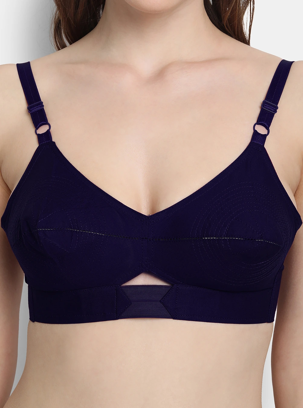 V Star Single layered seamed round stitch bra - Image 13